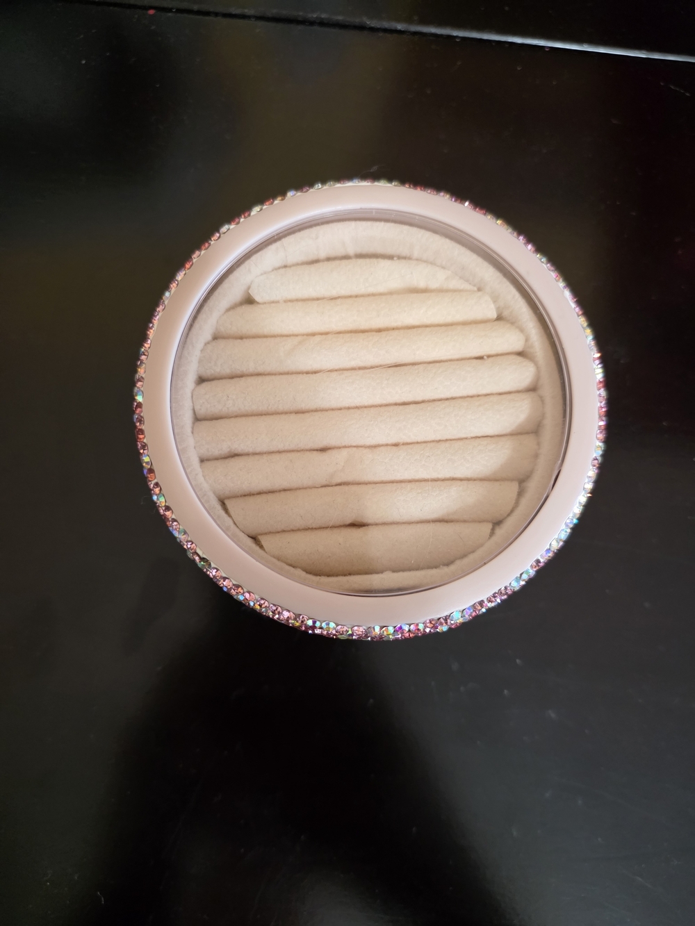 Round Jewelry Holder with Sparkle Trim